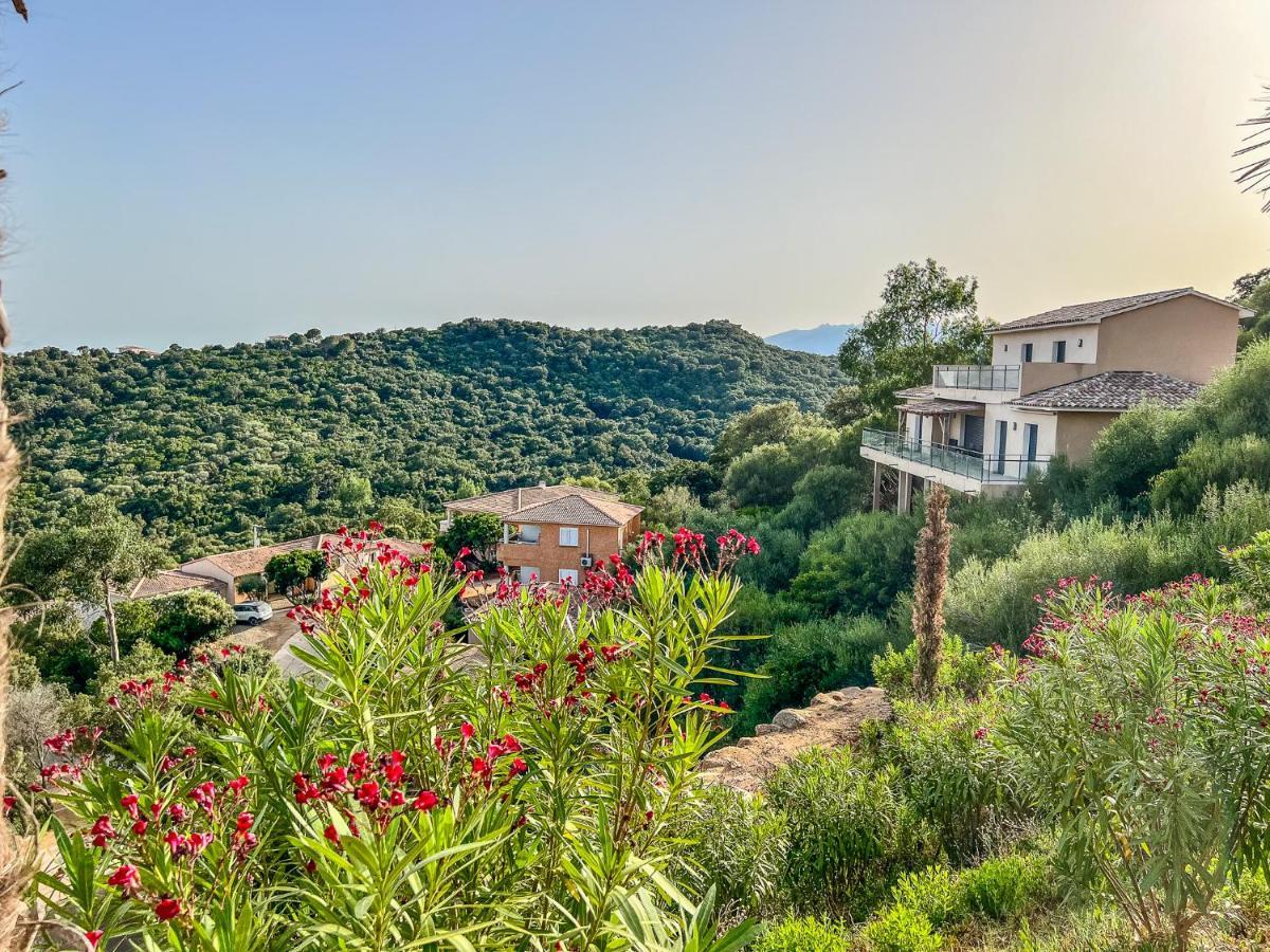 Hotel Via Mare Sainte-Lucie de Porto-Vecchio Esterno foto